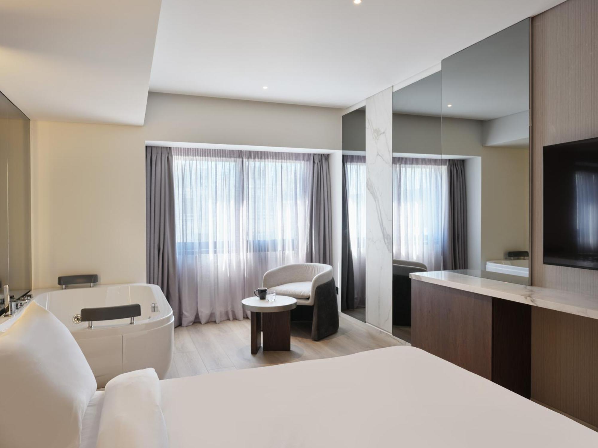 Nur Edge Aparthotel - Acropolis Skyline Athens Exterior photo